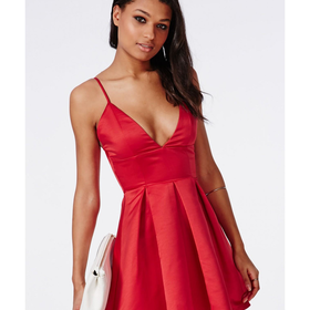 Missguided - Satin Plunge Structured Skater Dress Red