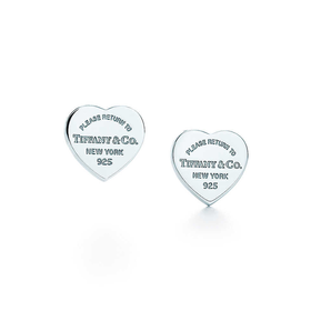 Tiffany & Co. - Return to Tiffany? mini heart tag earrings in sterling silver.