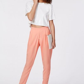 Missguided - Louisa Pleat Front Tapered Leg Trousers Pink