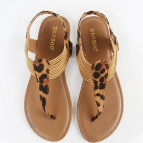 Bamboo Sequoia-81 Leopard Thong Sandals | MakeMeChic.com
