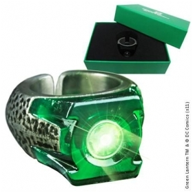 Ex-Display Green Lantern Light-Up Ring - 365games.co.uk