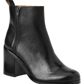 Gap Women Classic Leather Boots